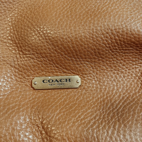 coach bag - Picture 2 of 3